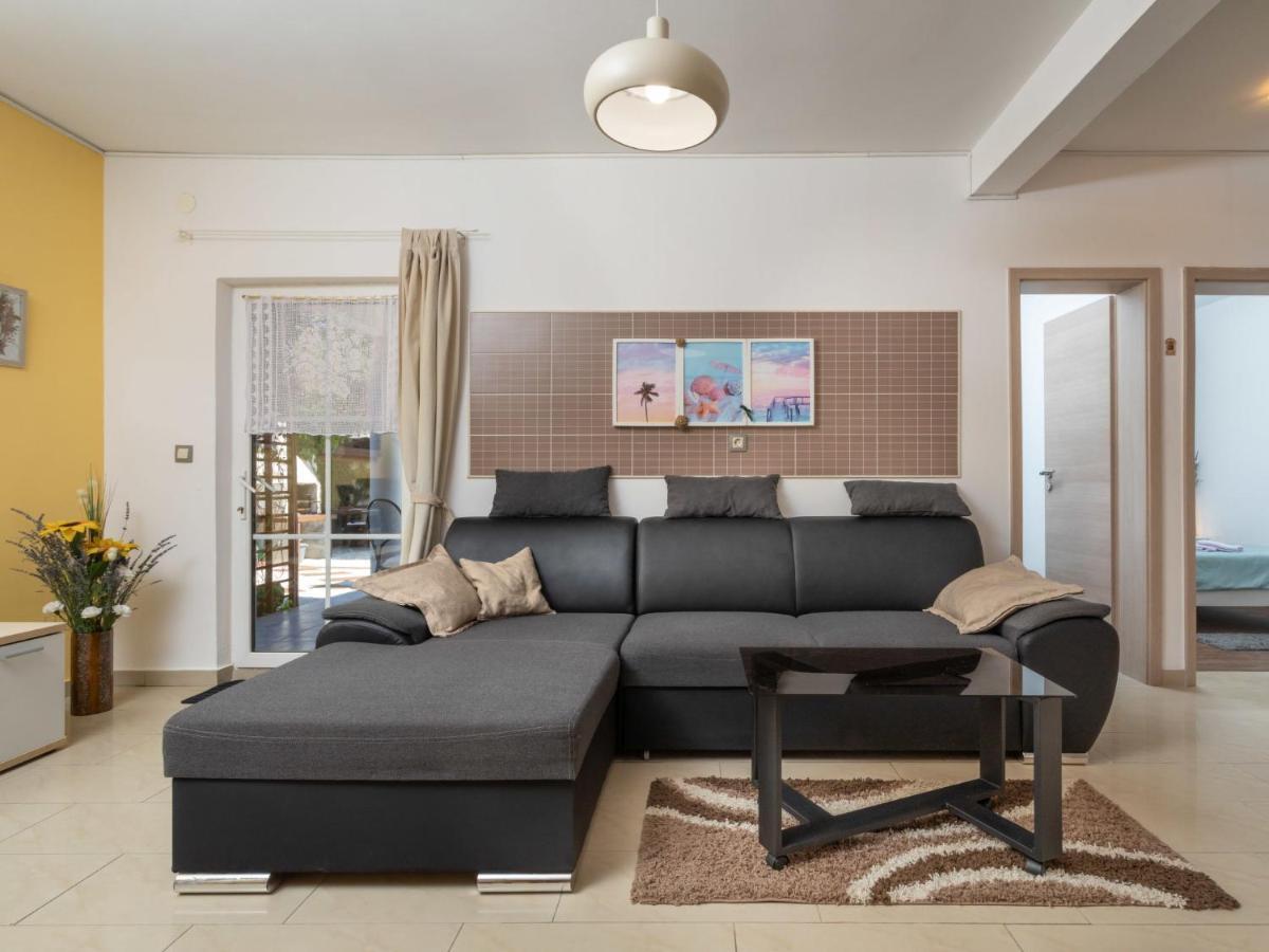 Holiday Home Mikac - Mlk136 By Interhome Dobrinj エクステリア 写真