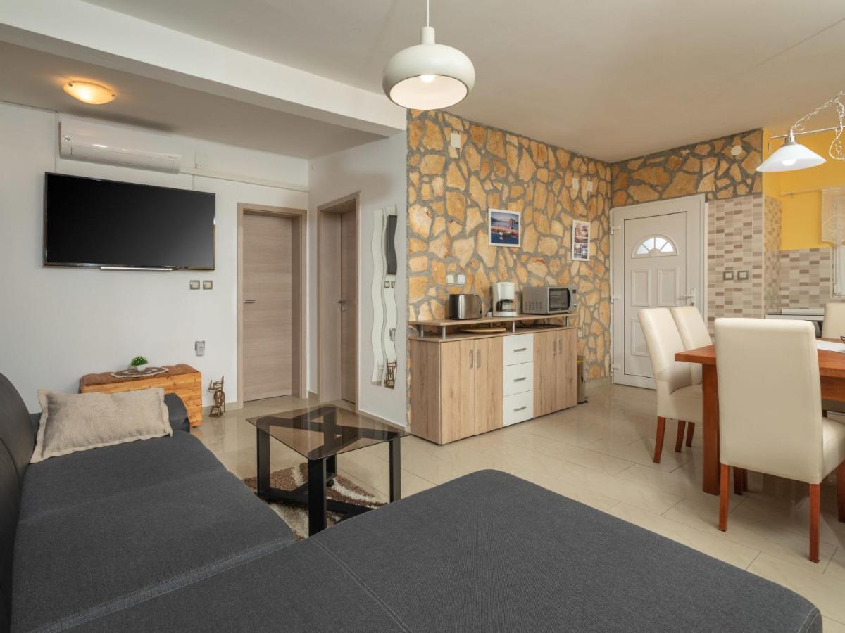 Holiday Home Mikac - Mlk136 By Interhome Dobrinj エクステリア 写真